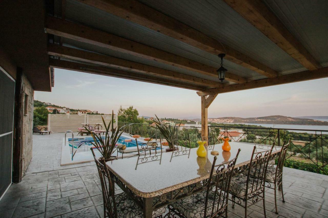 Villa Capri House Seget Vranjica Exterior foto